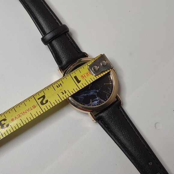 Gold Tone And Black Band Cute Watch - Picture 7 of 11